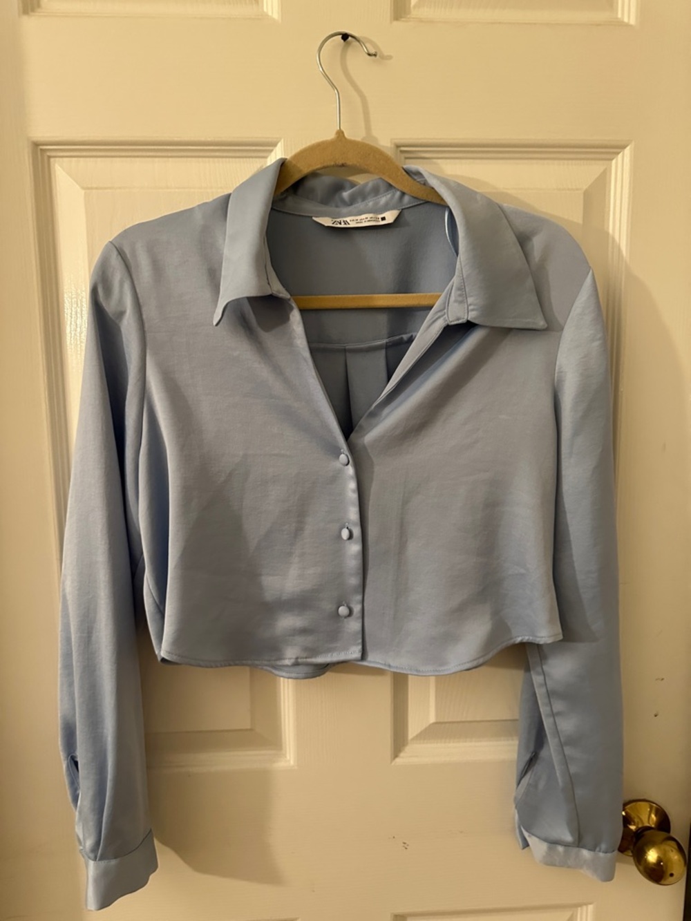 Zara Light Blue Cropped Button-Front Women's Blouse